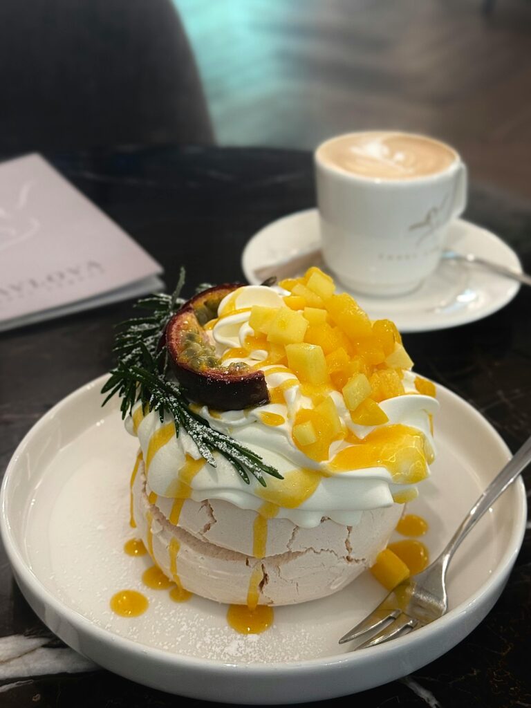 pexels-marina-endzhirgli-725723515-33596998